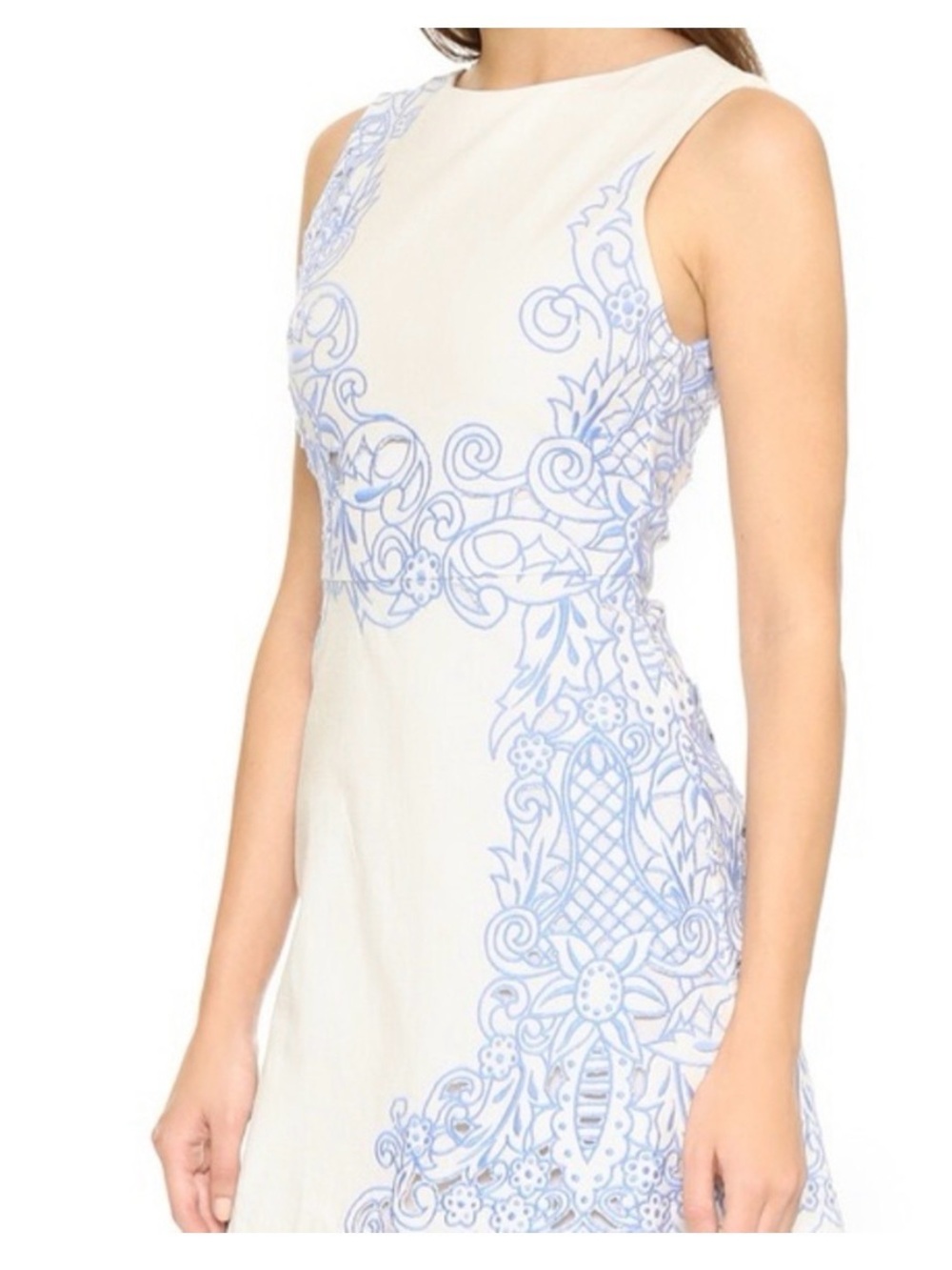 Alice + Olivia White Mini Dress with Blue Embroidered Motif - Picture 8 of 8